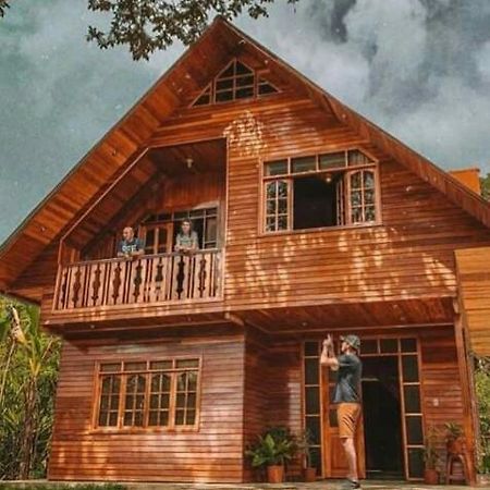La Cabana De Noa Oxapampa Bagian luar foto